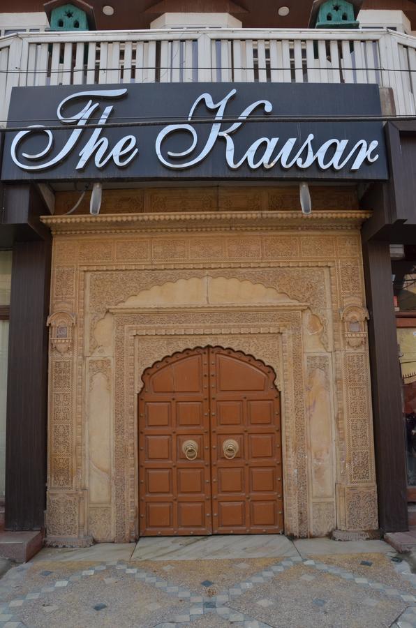 Hotel Kaisar Srīnagar Esterno foto